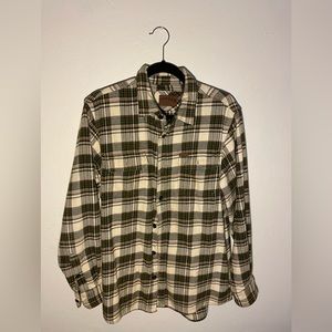Orvis Flannel Shirt with Pockets. Very warm. 100% Cotton. Men’s size S